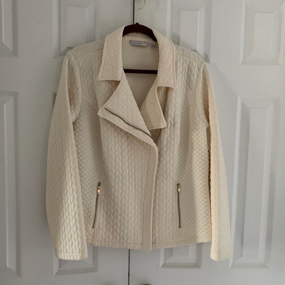 Isaac Mizrahi Jackets & Blazers - Isaac Mizrahi Quilted Cable Pattern Moto Jacket Winter White Size Large